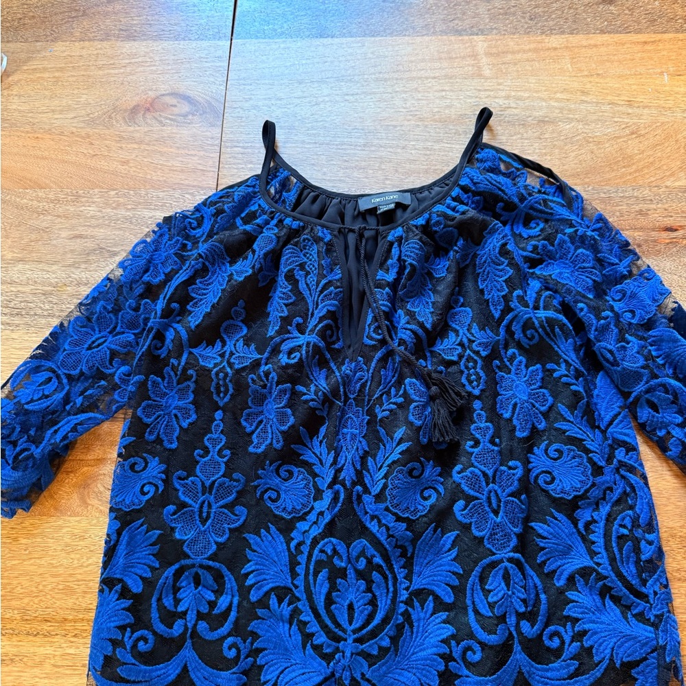Karen Kane blouse